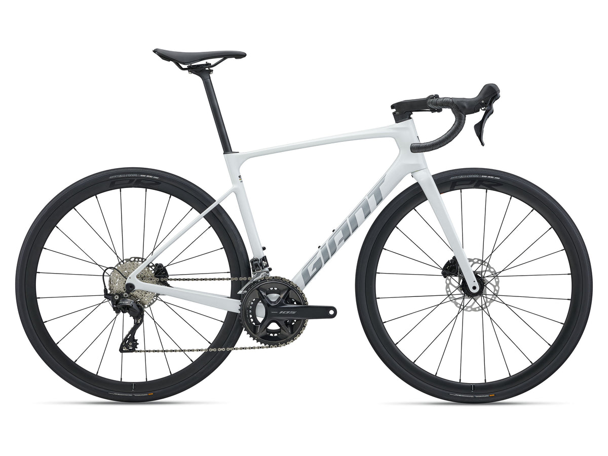 2027 Giant Defy Advanced 2 - Pearl White - Pre-order now