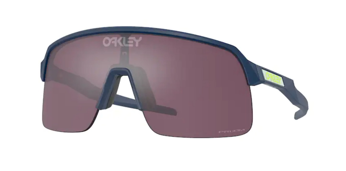 Oakley Sutro Lite